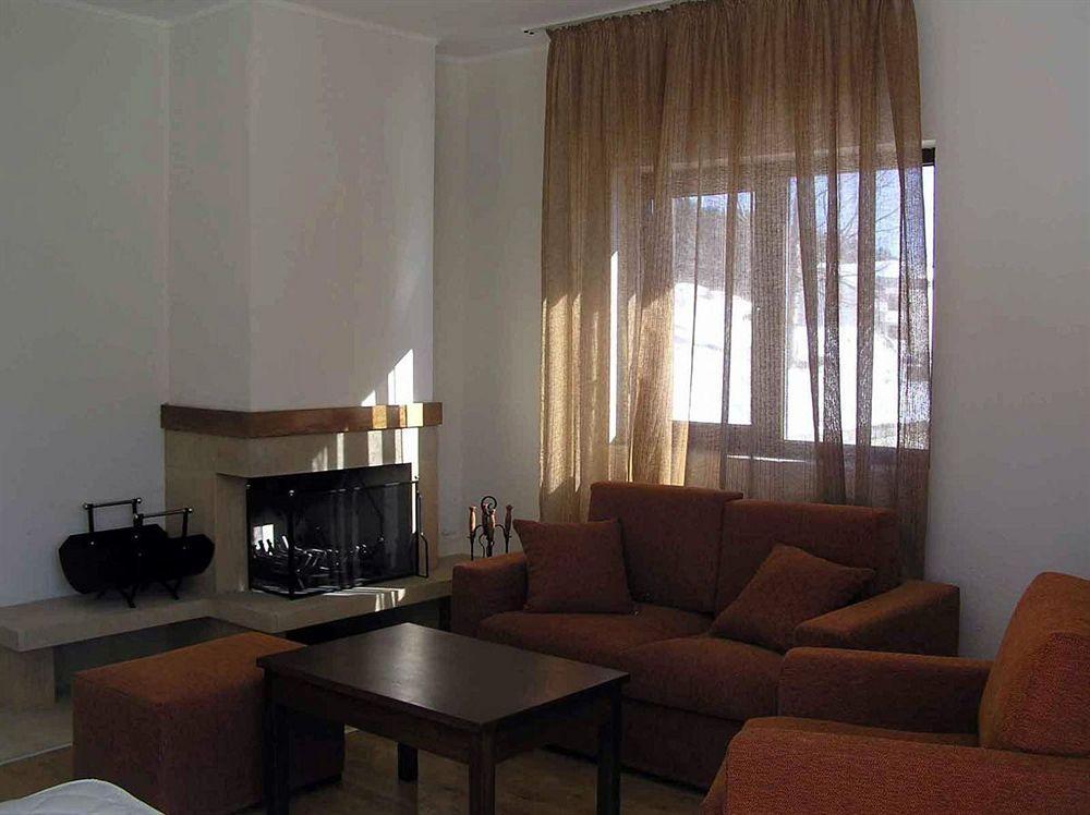 Hotel Smilen Smolyan Exteriör bild