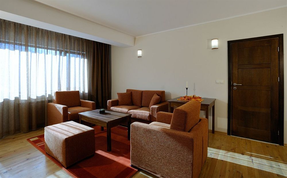 Hotel Smilen Smolyan Exteriör bild